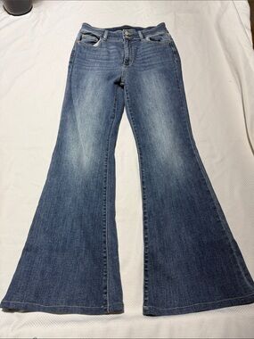 Judy Blue Medium Wash Flare Jeans